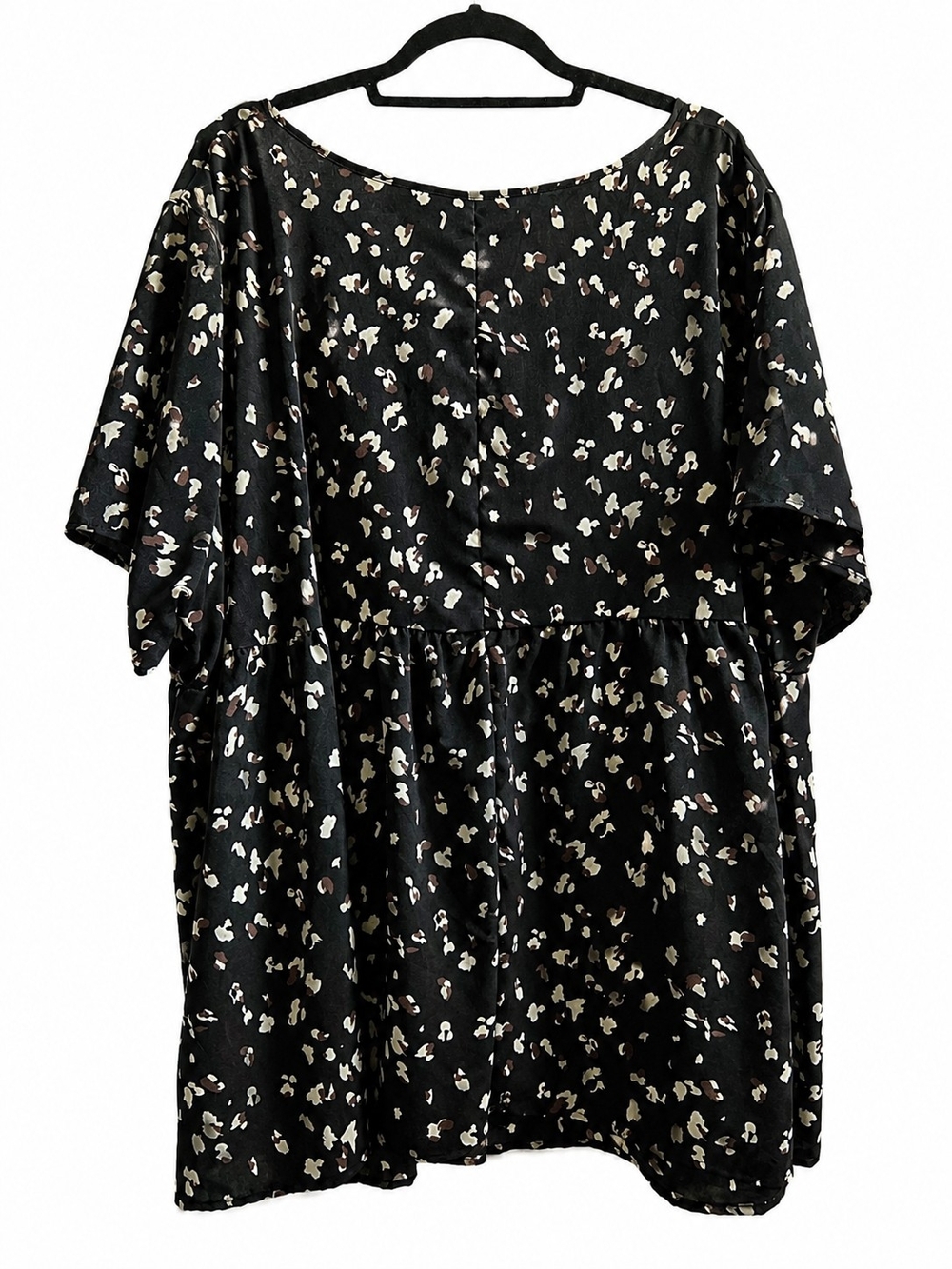 Shein Curve Black Abstract Print Flutter Sleeve Babydoll Blouse 6X US 24/26 Plus - Picture 6 of 8